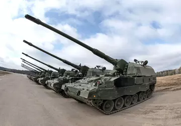 Włochy wyślą na Ukrainę ciężką broń ...