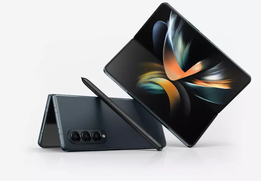Użytkownicy Samsunga Galaxy Fold 4 w Europie zaczęli otrzymywać stabilną wersję systemu Android 13