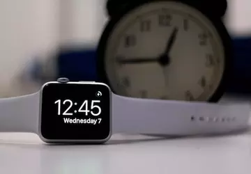 Oryginalny zegarek Apple Watch uznany za ...