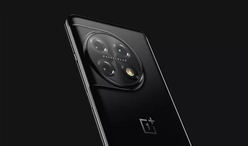 Zakrzywiony wyświetlacz OLED 120 Hz, układ Snapdragon 8+ Gen 1, aparat 50 MP i ładowanie 100W: Insider ujawnia specyfikację OnePlus Ace 2