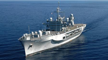 Stany Zjednoczone wysłały do Izraela okręt desantowy klasy Blue Rig USS Mount Whitney