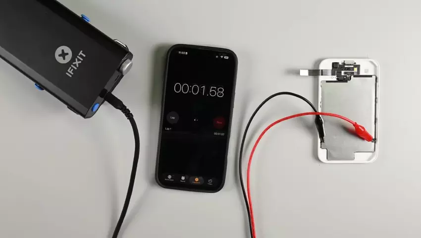 iFixit rozebrało MagSafe Battery do iPhone Air: dlaczego ładuje tylko do 65%