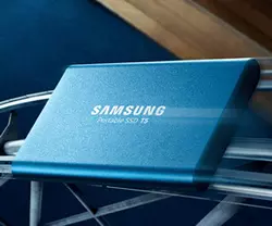 Przenośny zewnętrzny dysk SSD SAMSUNG T5