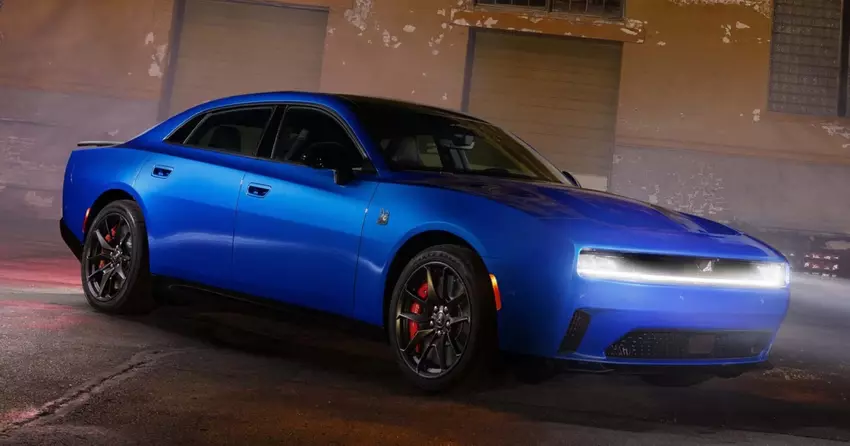 Nowy sedan Dodge Charger: 670 KM i cztery drzwi