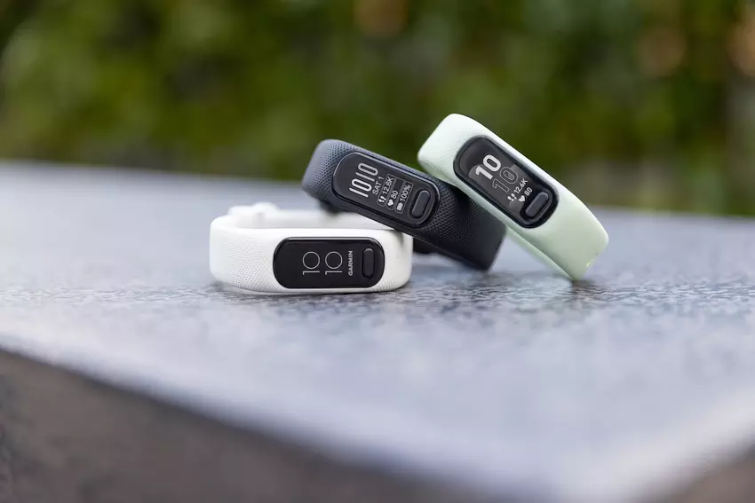 Garmin vivosmart 5: inteligentna bransoletka z ekranem OLED, czujnikiem SpO2 i autonomią do 7 dni w cenie czterech Xiaomi Mi Band 6