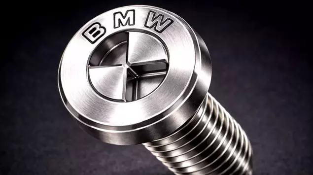 BMW opatentowało śruby w kształcie swojego ...