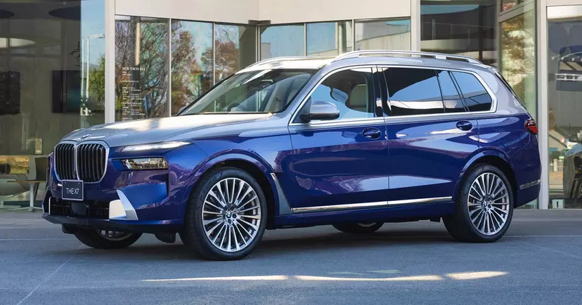 BMW zaprezentowało koncepcję X7 Nishiki Lounge z 15 000 elementów LED w panoramicznym szyberdachu.