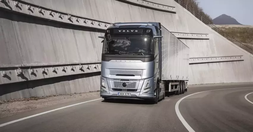 Volvo Trucks po raz pierwszy wprowadziła system stop/start w ciężarówkach