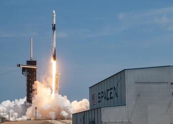 SpaceX wysyła na orbitę ładunek Cargo ...