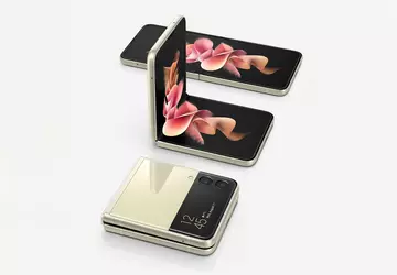 Użytkownicy Galaxy Flip 3 w Stanach ...