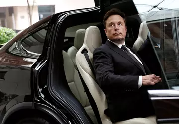 Tesla zamyka własny superkomputer do szkolenia ...