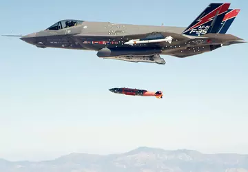 USA chce dać Ukrainie zestawy JDAM, ...