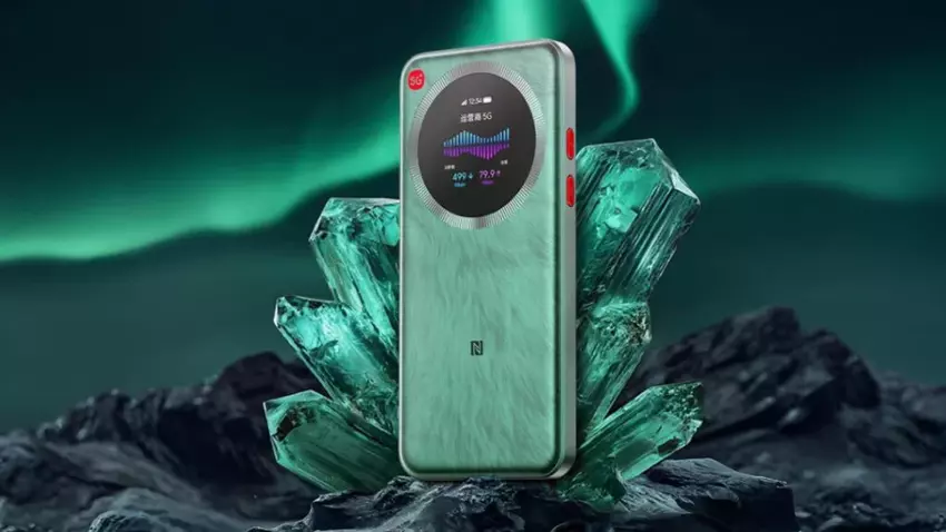 ZTE wypuściła U30 Pro 5G: kieszonkowy modem Wi-Fi z ekranem i baterią na dzień pracy