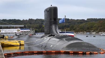 Marynarka Wojenna Stanów Zjednoczonych oddała do użytku atakujący okręt podwodny o napędzie atomowym USS Hyman G. Rickover, który będzie zdolny do przenoszenia 12 pocisków manewrujących Tomahawk