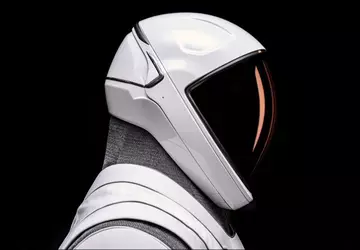 SpaceX testuje nowe skafandry EVA w ...