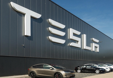 Tesla ma zarzuty karne w związku ...