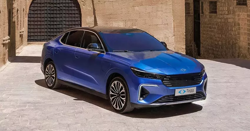 Turecki Togg zaprezentował seryjny liftback T10F na motorshow w Monachium