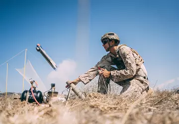 Dron-kamikaze Switchblade 300 zaatakował punkt celny ...