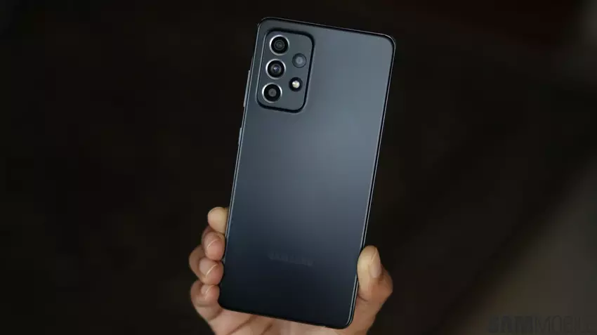 Samsung Galaxy A52s otrzyma firmware One UIs 6.0 z Androidem 14 w Europie