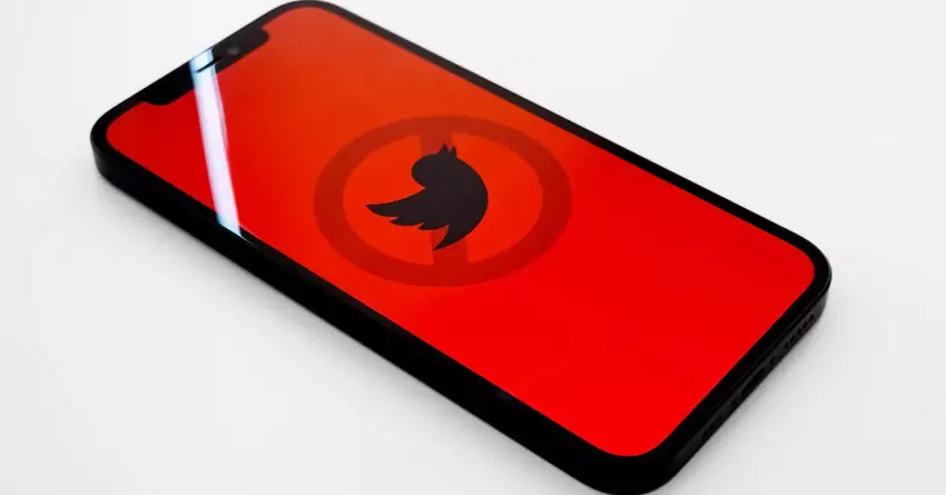 Elon Musk na Twitterze „tymczasowo zawieszony”, ponieważ niektórzy sugerują, że planuje wziąć pieniądze i uciec