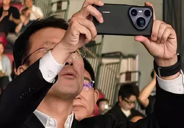 Szef Huawei “przypadkowo” ujawnili jeszcze nieprezentowany ...