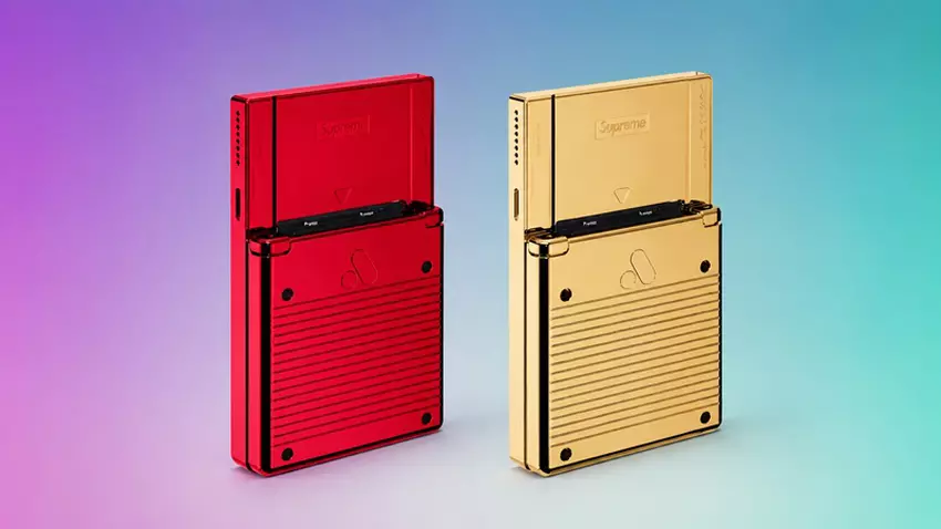 Supreme Analogue Pocket konsola