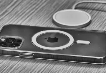 Apple rozważa rezygnację z MagSafe w ...