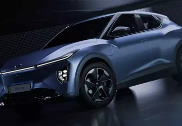 Pierwszy malezyjski samochód elektryczny wyceniony na ...