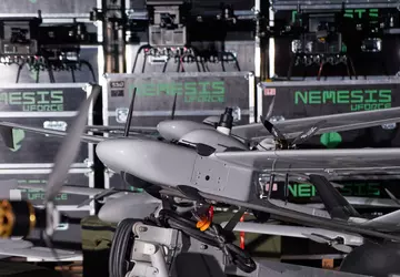 Ciężki ukraiński dron NEMESIS niszczy rosyjski ...