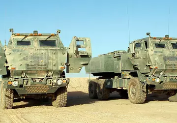 Oficjalnie: nowa partia systemów rakietowych HIMARS ...