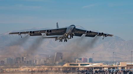 Stany Zjednoczone wysłały do Wielkiej Brytanii cztery bombowce nuklearne B-52H Stratofortress