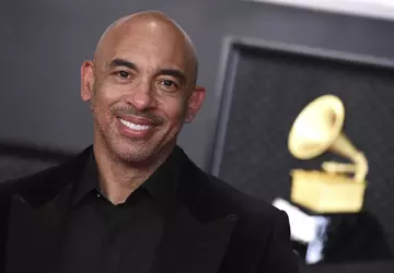 Recording Academy wyjaśnia, w jaki sposób ...