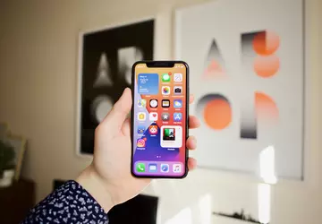 Tim Cook potwierdza premierę generatywnej sztucznej ...