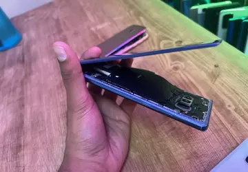 Baterie w smartfonach Samsung zaczęły puchnąć ...