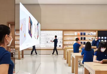 Apple spowalnia zatrudnianie Geniusów do niektórych ...