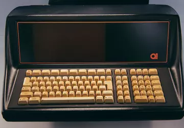 Firma sprzątająca przypadkowo znalazła 2 pierwsze ...