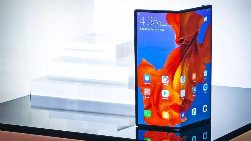 Składany smartfon Huawei Mate X ukaże się najpóźniej we wrześniu i gwarantowanie otrzyma Android OS