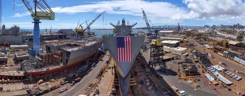 W Stanach Zjednoczonych ochrzczono szósty tankowiec klasy John Lewis, który pomoże w operacjach morskich