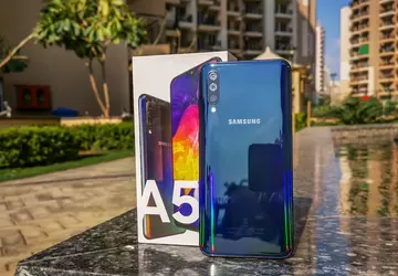 Samsung Galaxy A50 wraz z aktualizacją ...