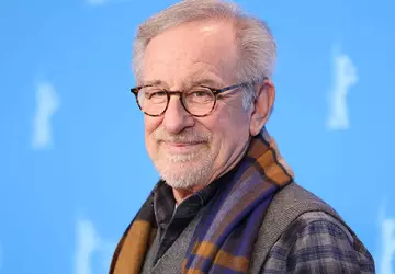 Niezatytułowany film science-fiction o UFO Stevena ...