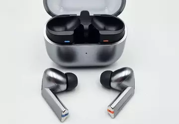 Samsung Galaxy Buds 3 Pro i ...