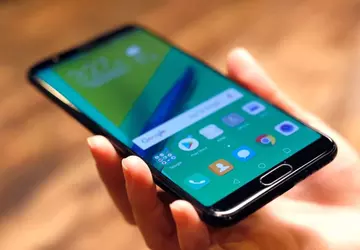 Huawei P20 otrzyma mechaniczny przycisk "Home" ...