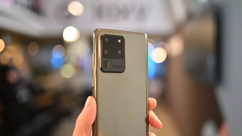 Galaxy S20 Ultra. Ilustracja: Camera Jabber