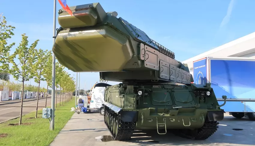 HIMARS po raz pierwszy zniszczył bardzo rzadką stację wykrywania i oznaczania celów 9S36M z systemu rakiet ziemia-powietrze Buk-M3.
