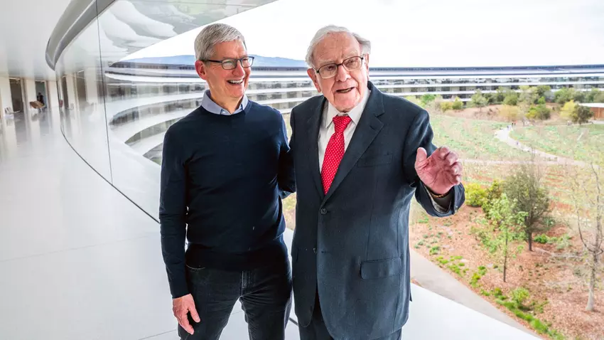 Tim Cook i Warren Buffet na wydarzeniu