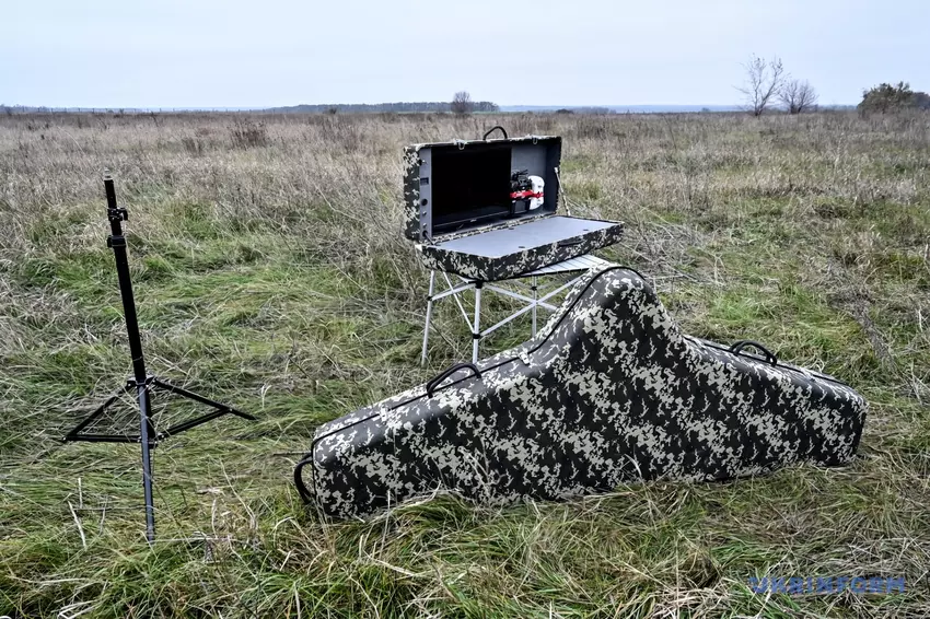 Ukraina odsłania nowego drona Domakha, działa bezgłośnie i może latać do 50 km