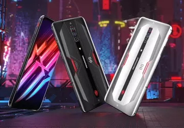 6,8-calowy ekran OLED, układ Snapdragon 888+, ...