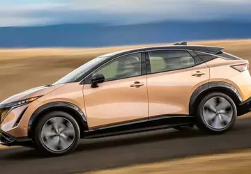 Elektryczny crossover Nissan Ariya opuści rynek ...