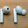 Aktywna redukcja szumów za 35 USD: recenzja słuchawek Ugreen HiTune T3 TWS-30