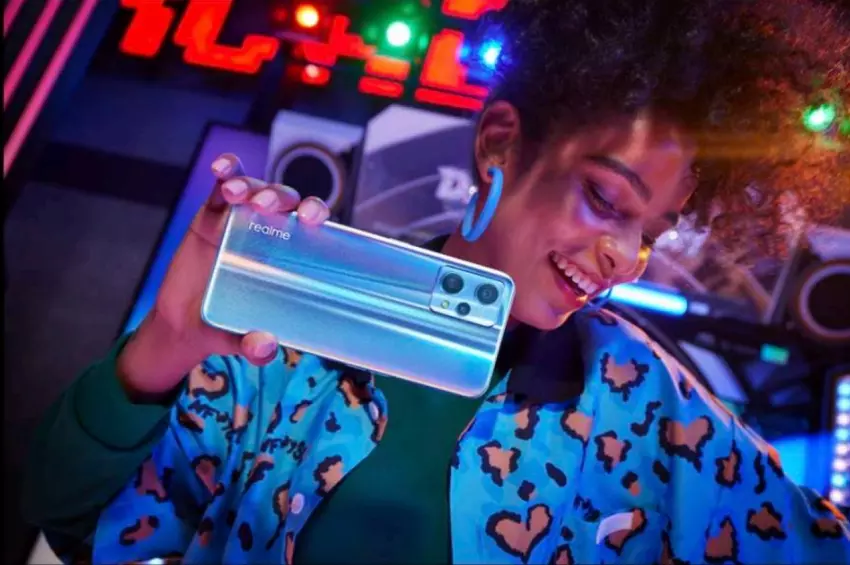 realme 9 Pro+ - Dimensity 920, aparat 50 MP, ładowanie 60 W i Android 12 po wyjęciu z pudełka od 335 USD
